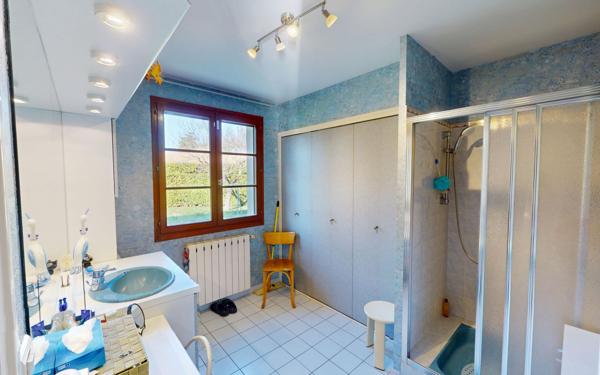 Maison à vendre    6 pièces •  Dracy-le-Fort