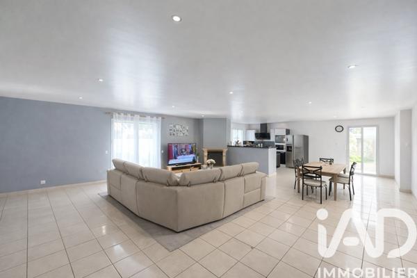 Maison à vendre 6 pièces 135 m² Treillières