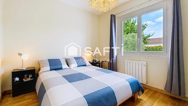 PLAIN PIED LUMINEUX, COMMERCES et ECOLES A PIED