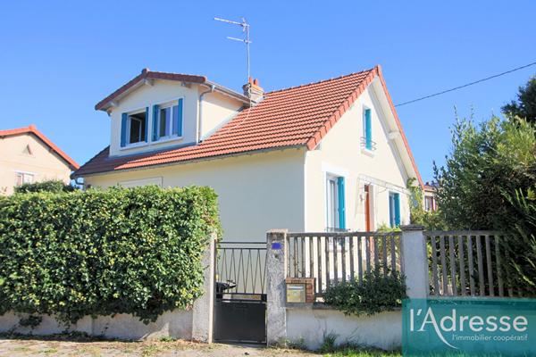 Maison familiale 4 chambres avec sous-sol total ? Morsang-sur-Orge 125m² hab.