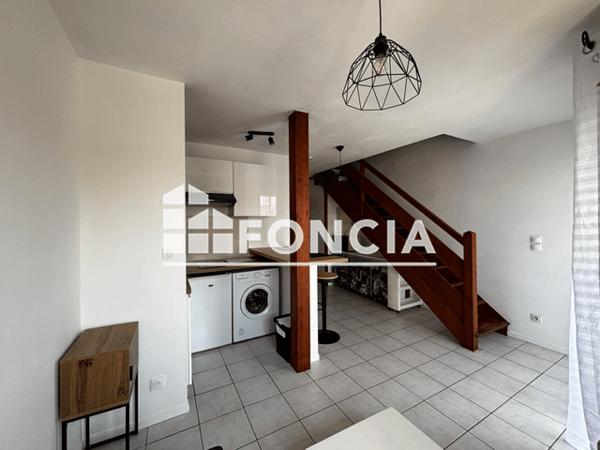 Location Studio meublé 28.76 m² - Agen 47000