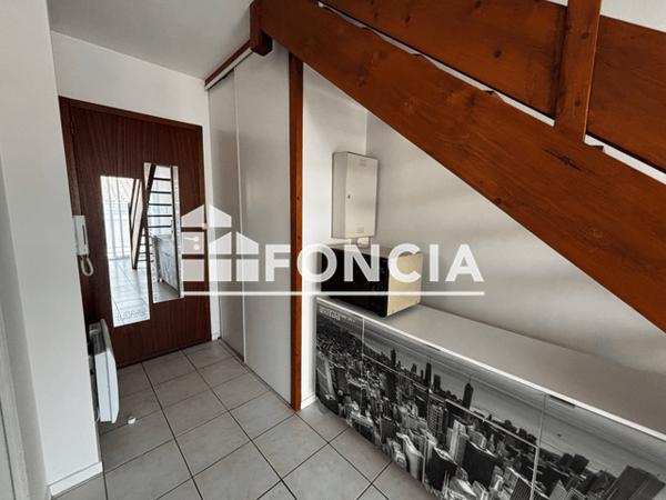 Location Studio meublé 28.76 m² - Agen 47000