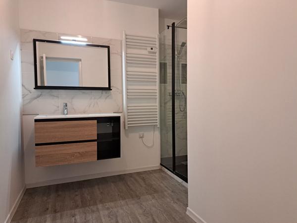 IMMEUBLE DE RAPPORT CHATELLERAULT 200 m²