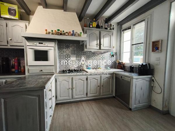 Maison à CHERVES-RICHEMONT, 16370 - 5 pièces 120m²