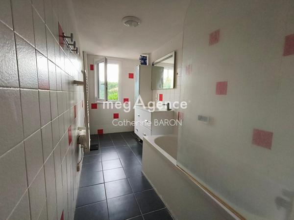 Maison à CHERVES-RICHEMONT, 16370 - 5 pièces 120m²