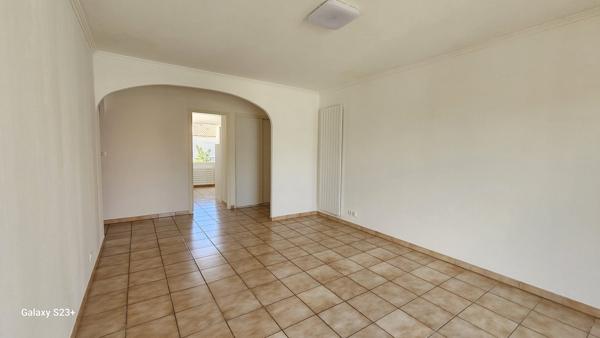 Niort quartier avenue de la Rochelle Appartement 3 pièces 61.62