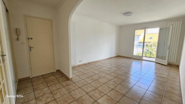 Niort quartier avenue de la Rochelle Appartement 3 pièces 61.62