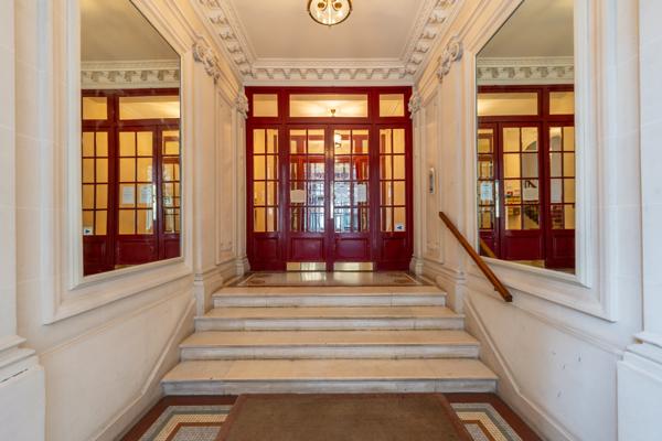 SUBLIME APPARTEMENT DE RÉCEPTION