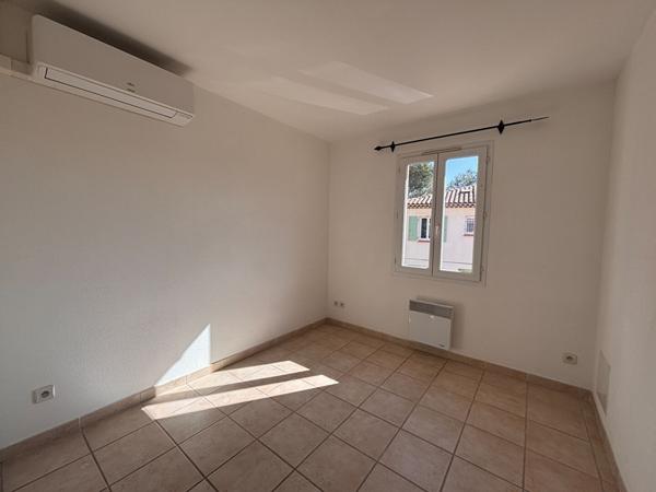 Maison Golf de Pont Royal  3 chambres garage et piscine