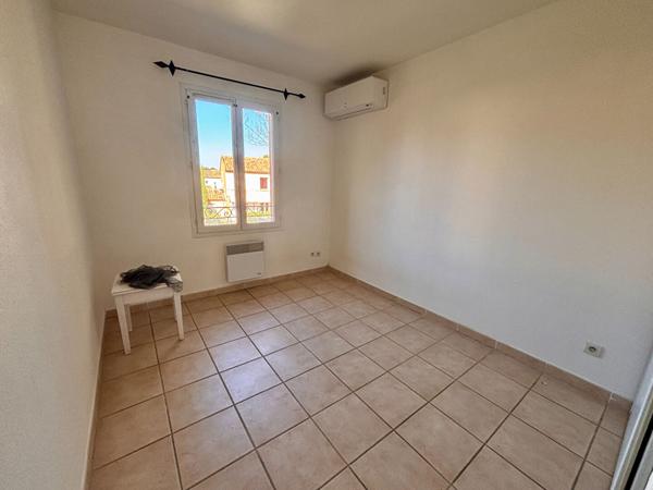 Maison Golf de Pont Royal  3 chambres garage et piscine