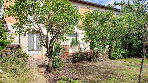 Maison de 155m2 sur terrain arboré de 5 ares environ