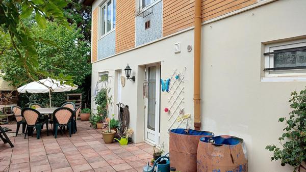 Maison de 155m2 sur terrain arboré de 5 ares environ