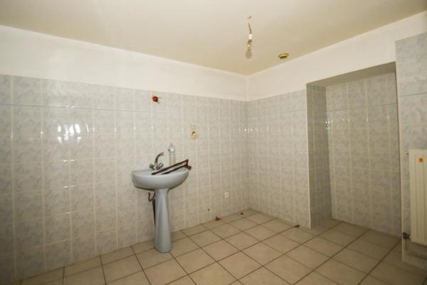 À Vendre – Immeuble avec potentiel locatif intéressant