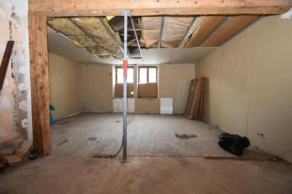 À Vendre – Immeuble avec potentiel locatif intéressant