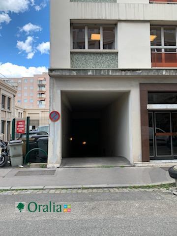 Parking · Location Villeurbanne (69100) 9m²