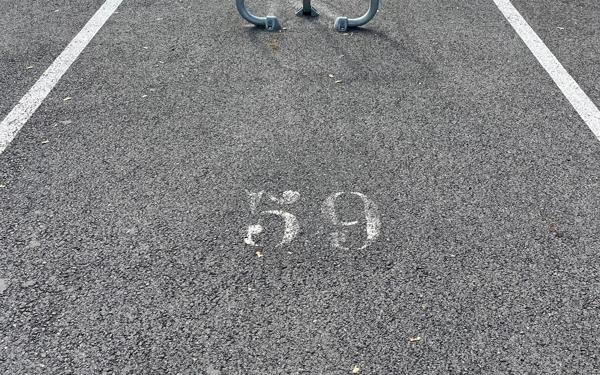 Stationnement à louer