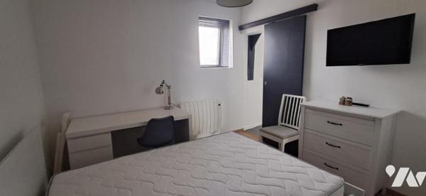 TOURCOING iMMEUBLE 5 mn à pied centre, gare et Tramway Victoire 