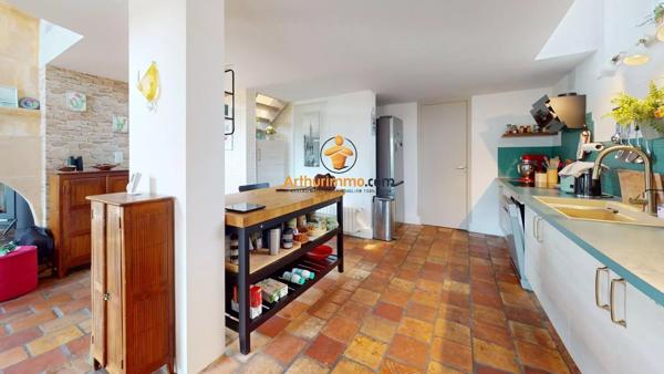 Vente                                                      Maison
                        
                     4 pièces                      109 m2                     à Lourdes