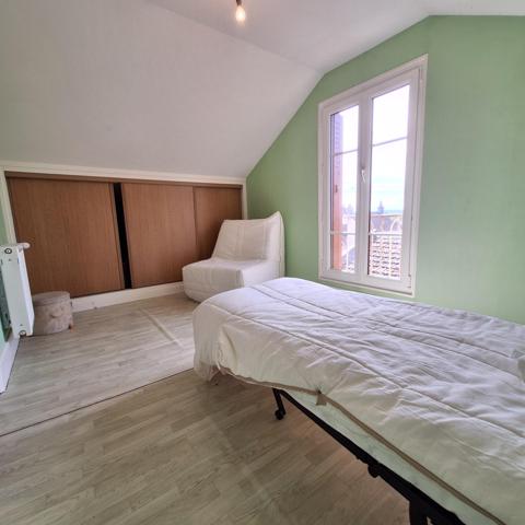 Maison 3 chambres avec beau jardin