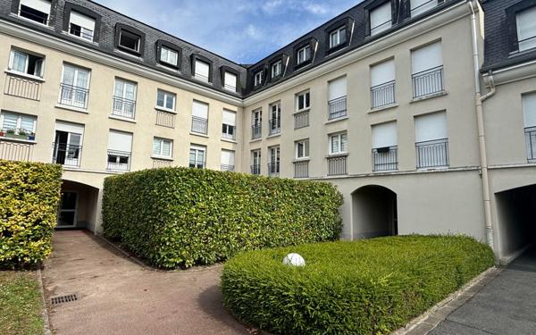 Appartement à louer    4 pièces • 92,95 m2 Senlis