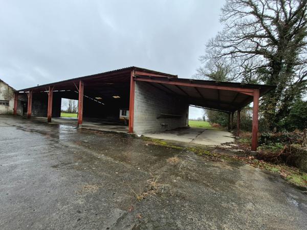 Morlaàs (64160) Ensemble immobilier Maison d'habitation 138 m2 et Hangar 600 m2