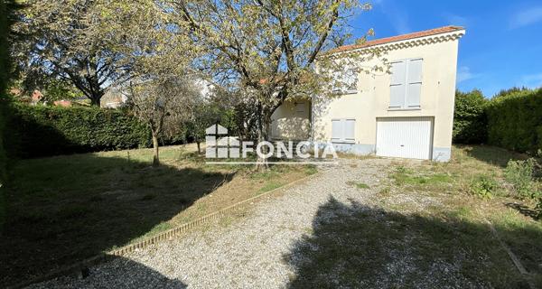 Location Maison 6 pièces 105.78 m² - Tournon-sur-rhône 07300