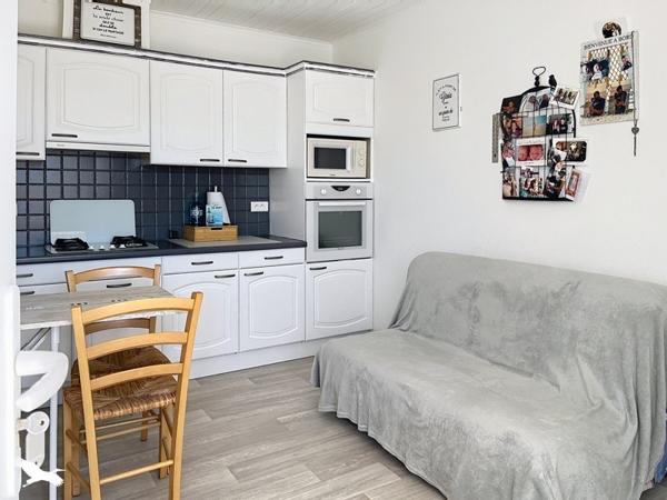 Maison 250 275 € Saint-Pierre-d'Oléron 2 p 51 m² DPE G