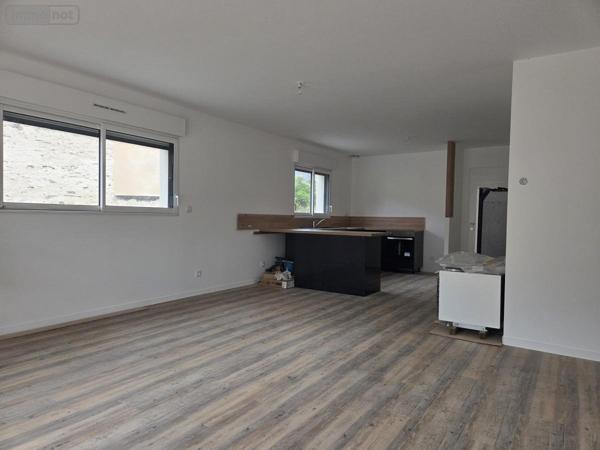 Maison à vendre à Château-Gontier-sur-Mayenne en Mayenne (53200), ref : 53073-1706