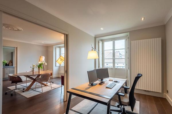 Appartement haussmannien rénové en centre ville