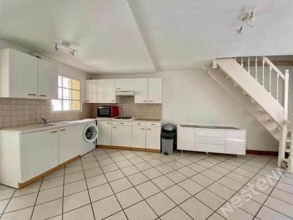 AGEN - Appartement de type 2 bis meublé avec cour