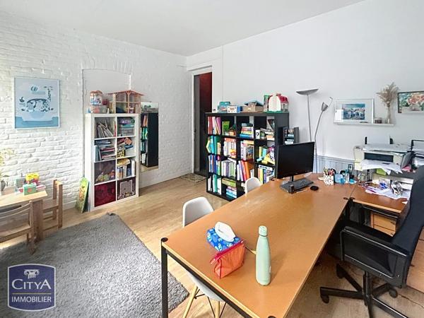 Immeuble à vendre 145.74m² Lille (59000)
