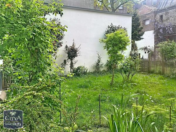 Immeuble à vendre 145.74m² Lille (59000)