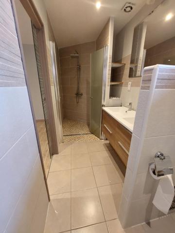 A louer LUCBAREZ ET BARGUES Maison de plain-pied garage suite parentale et 2 chambres