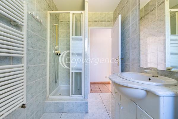 Maison 7 pièce(s) 6 chambre(s) 165 m²