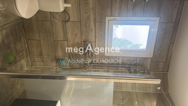 Maison à AIGUES-VIVES, 30670 - 8 pièces 170m²