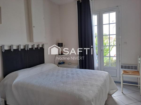 Maison 124M2 plain-pied, 3 chambres, piscine, garage double 37M2