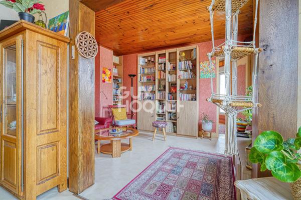 Quatre pièces Mairie des Lilas