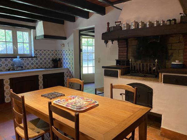 Rare sur le secteur – Maison landaise de charme à rénover avec piscine et grand terrain