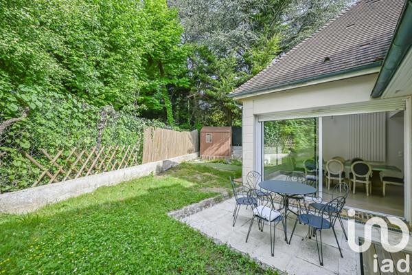 Maison à vendre 8 pièces 190 m² Bougival