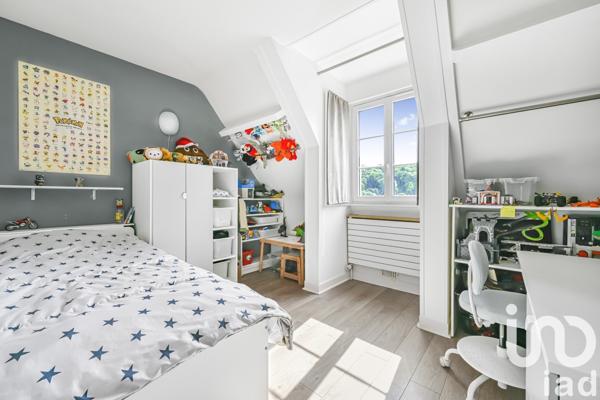 Maison à vendre 8 pièces 190 m² Bougival