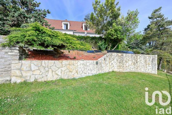 Maison à vendre 8 pièces 190 m² Bougival