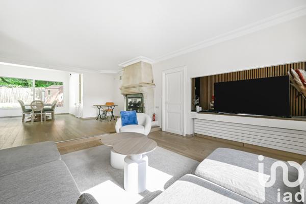 Maison à vendre 8 pièces 190 m² Bougival