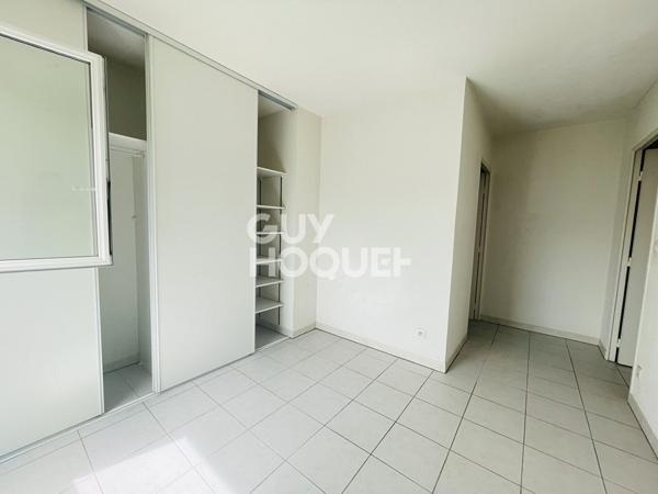 RESIDENCE DE STANDING :T2  46 m2 + BALCON + BOX