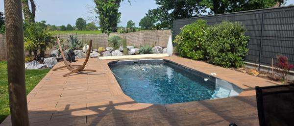 Maison plain-pied La CHEVROLIERE, piscine , jardin clos 399 900 € FAI 3420ND – nantes Sud Immobilier