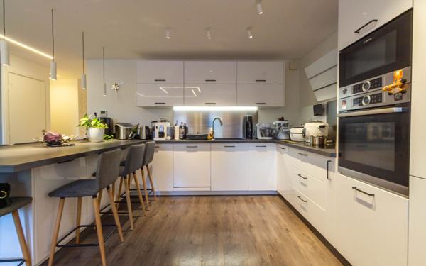 Appartement à vendre    5 pièces • 104 m2 Toulouse