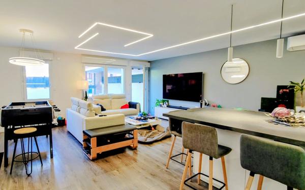 Appartement à vendre    5 pièces • 104 m2 Toulouse