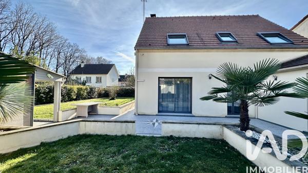 Maison à vendre 7 pièces 142 m² Sainte-Geneviève-des-Bois