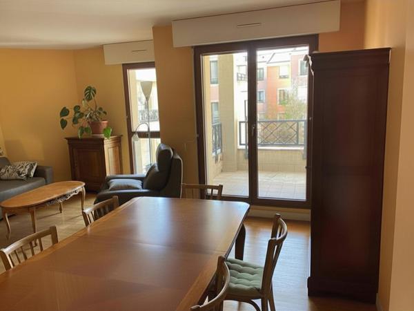 Appartement résidence de Standing, 4 pièce(s) 3 chambres 90 m2 Terrasse