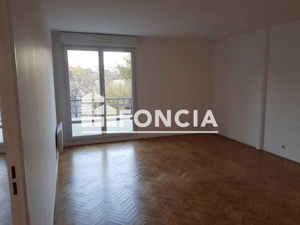 Location Appartement 2 pièces 53 m² - 27 AVENUE ANDRE ROUY Villiers Sur Marne 94350