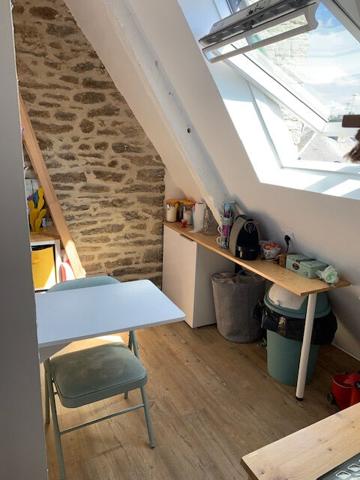 A LOUER studio T1 meublé CENTRE VILLE Dinan